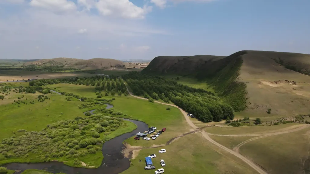 🌿多伦旅游攻略丨多伦5月越野穿越暴走指南 🌿多伦旅游攻略丨多伦5月越野穿越暴走指南
