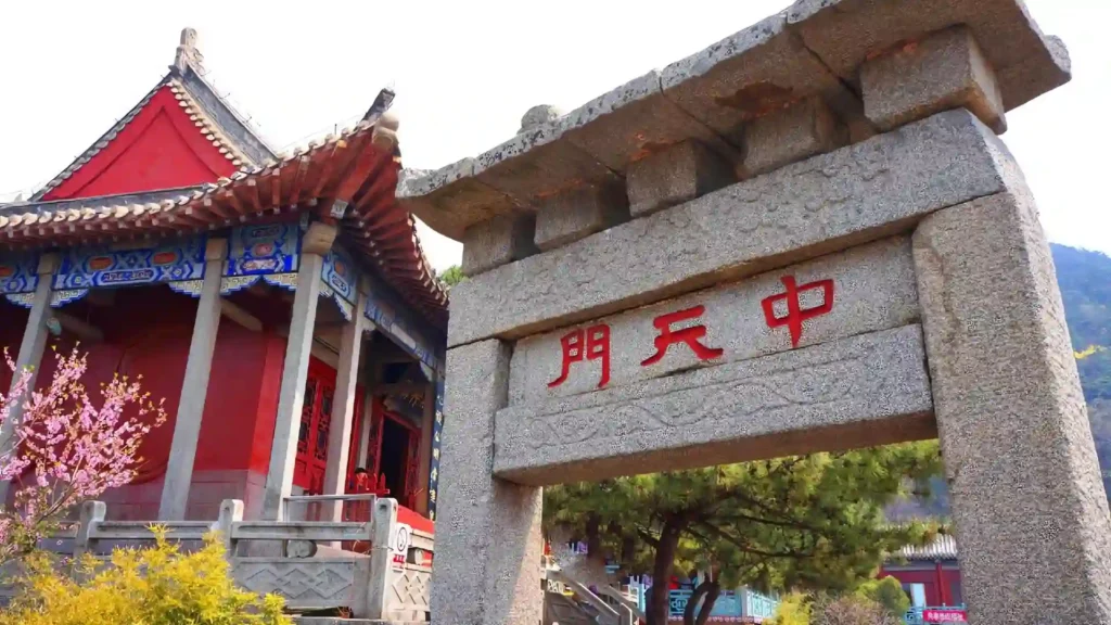 泰山旅游攻略丨泰山风景区介绍与门票预约 泰山旅游攻略丨泰山风景区介绍与门票预约