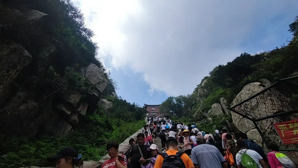 泰山旅游攻略丨泰山风景区介绍与门票预约 泰山旅游攻略丨泰山风景区介绍与门票预约