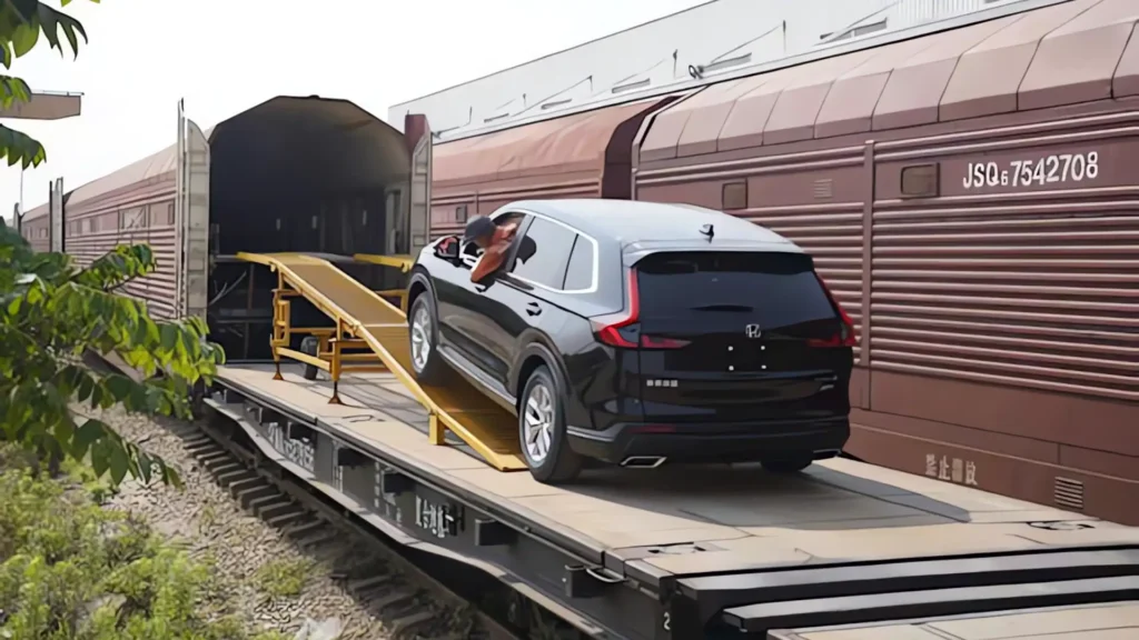 自驾游!我把汽车送上火车,中国铁路汽车托运 自驾游!我把汽车送上火车,中国铁路汽车托运