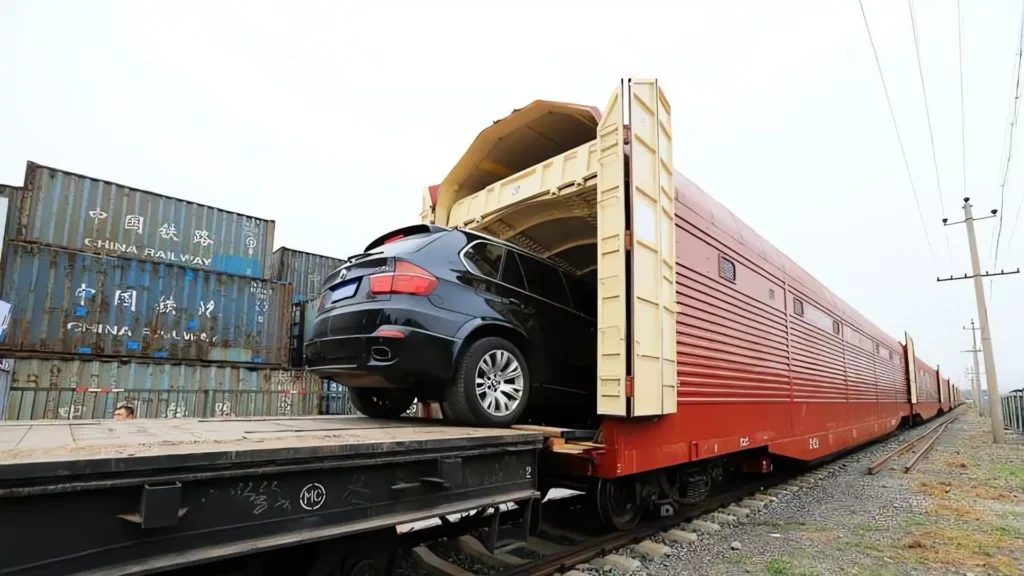 自驾游!我把汽车送上火车,中国铁路汽车托运 自驾游!我把汽车送上火车,中国铁路汽车托运