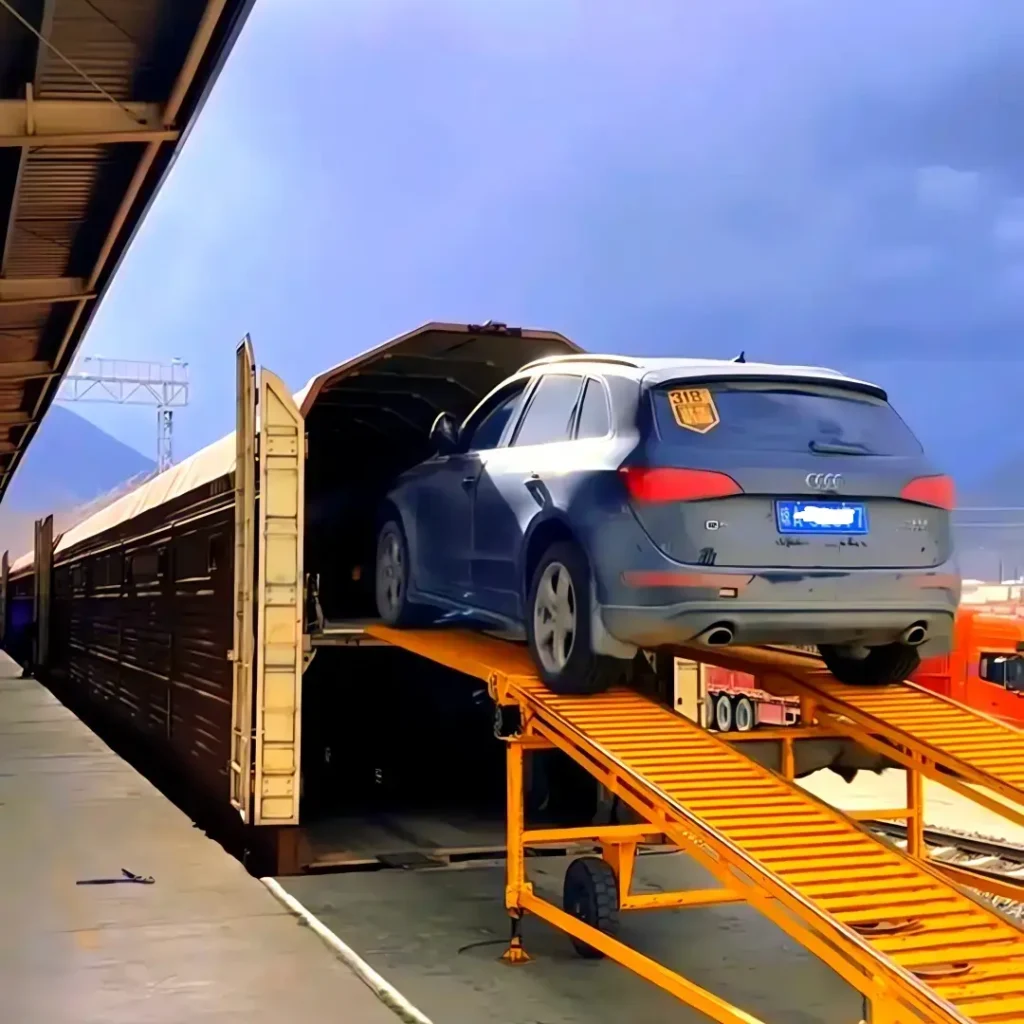 自驾游!我把汽车送上火车,中国铁路汽车托运 自驾游!我把汽车送上火车,中国铁路汽车托运
