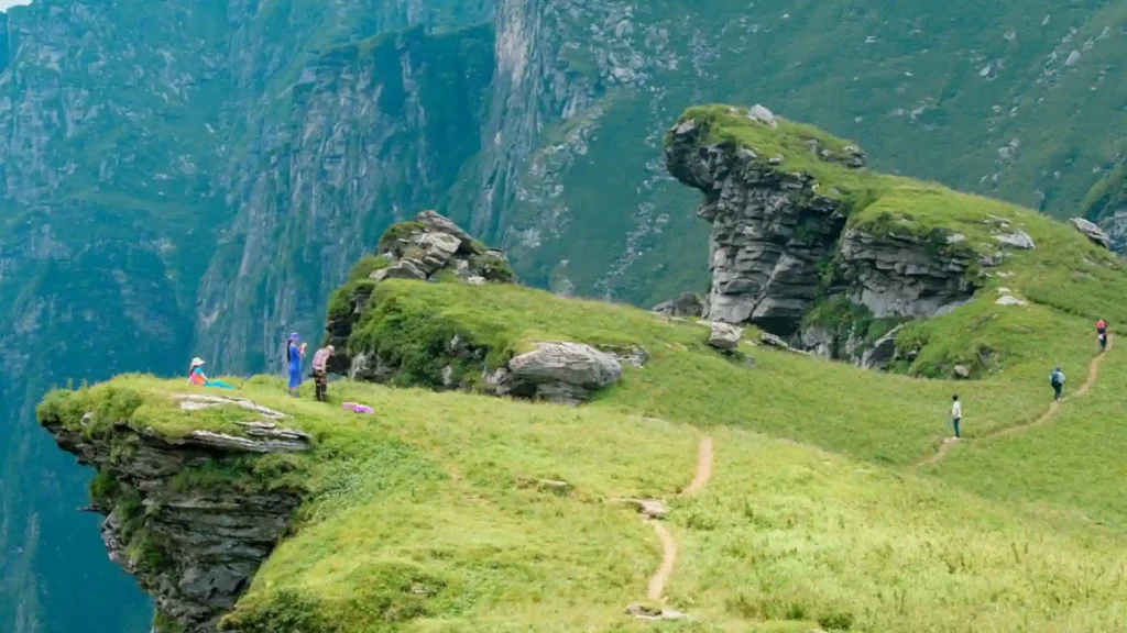 西安旅游丨西安4天3晚旅游攻略_天气_住宿_景点 西安旅游丨西安4天3晚旅游攻略_天气_住宿_景点