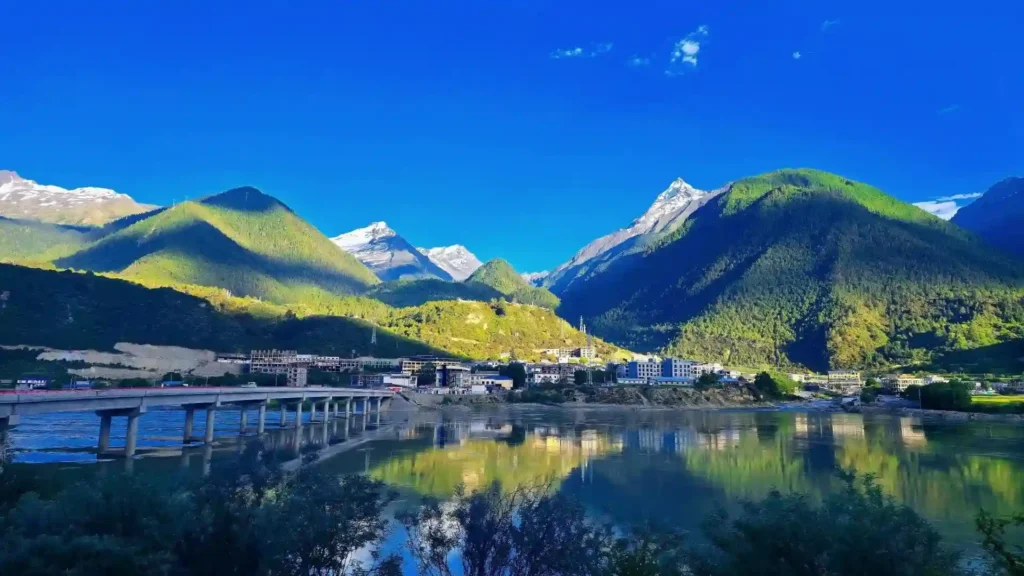 雅鲁藏布江旅游,免费神仙景色管够!(附路线) 雅鲁藏布江旅游,免费神仙景色管够!(附路线)