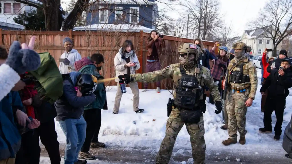 13国集体警告！赴美旅游，需要这份“风险提示”